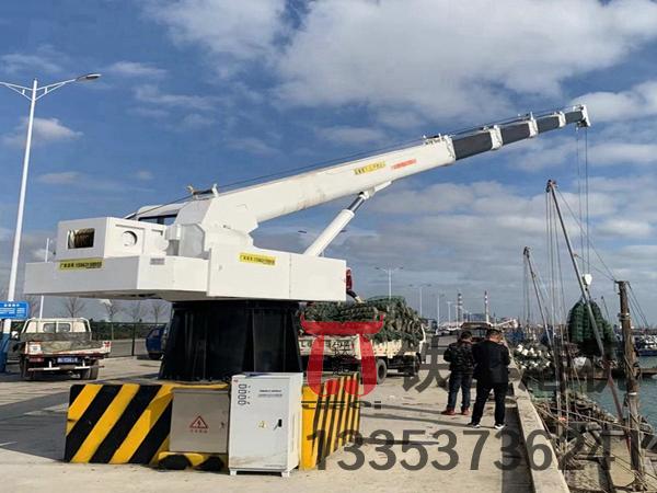 上海船用起重機廠(chǎng)家船用甲板吊起吊能力多樣