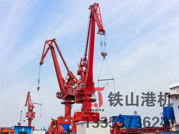 江蘇泰州門(mén)座式起重機廠(chǎng)家門(mén)座式起重機抗風(fēng)能力強